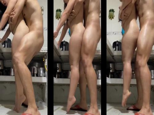 짧은 여동생과 함께 Gymer 커플과 새로운 자세