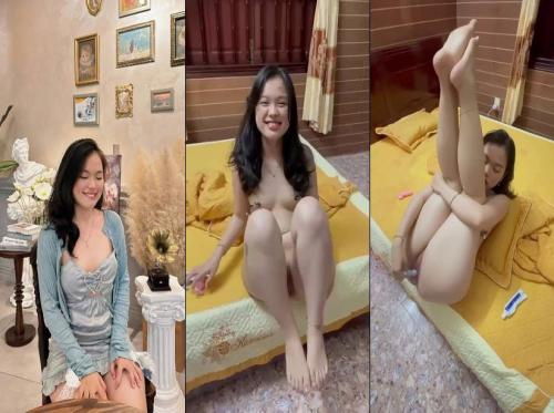 물과 물의 나비 유방 클램프와 물은 또한 당신이 촬영하기 위해 나비에 대항합니다.