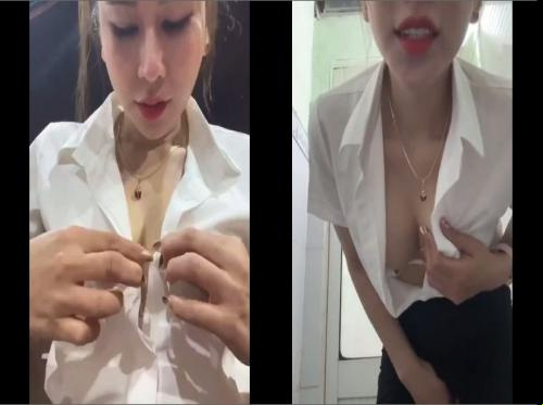 Я вставил секс-игрушку в киску, пока пил, и мастурбировал в туалете - Viet69