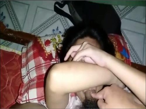 あなたのチンポをしゃぶるために顔を覆ってください - Viet69