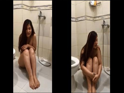 Тайно снял на видео, как я принимаю ванну